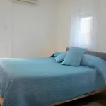 Marta 3*